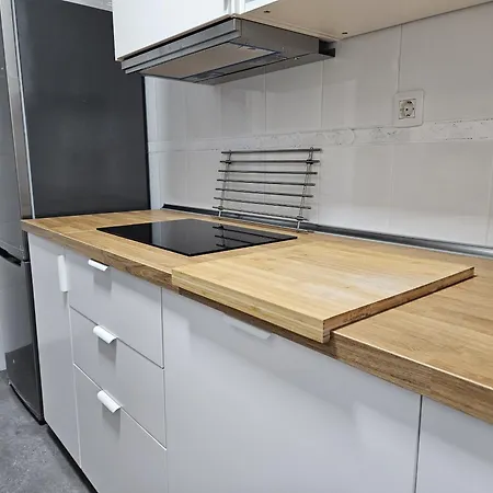 아파트 C12a01 Coqueto Con Piscina Y Garaje *